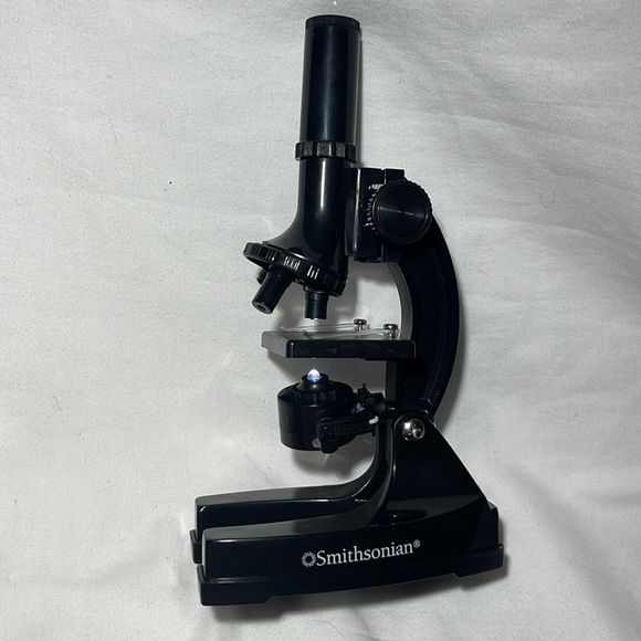 Microscope - Picture 5 of 6